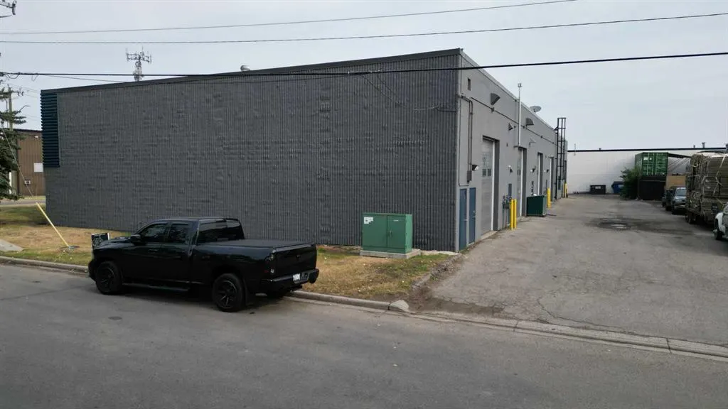 4116 64 Avenue SE #104