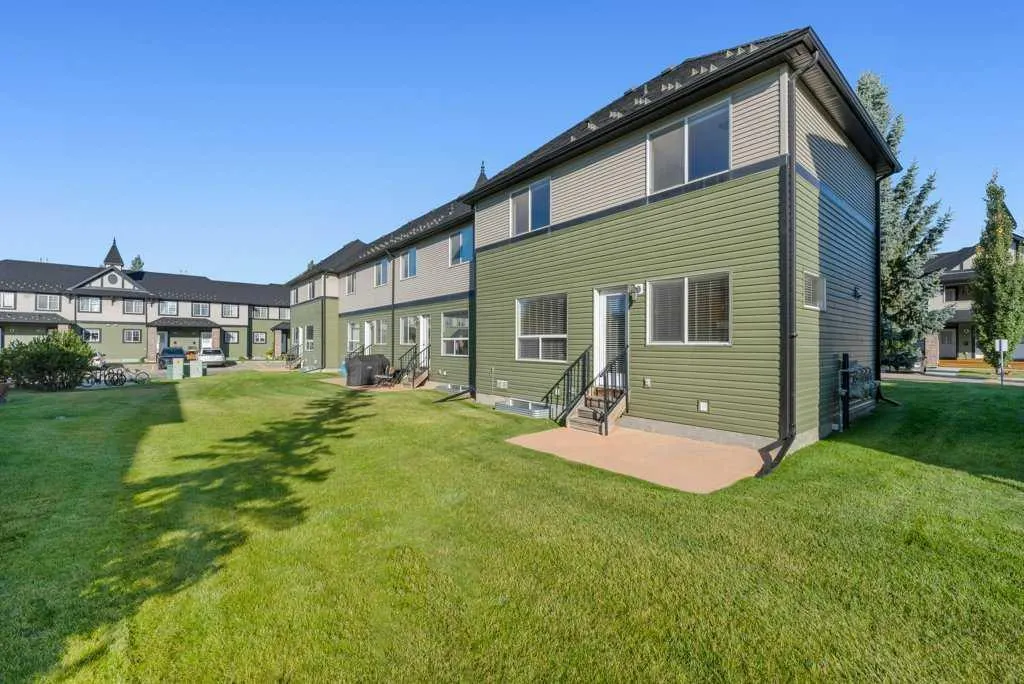 140 Sagewood Boulevard SW #304