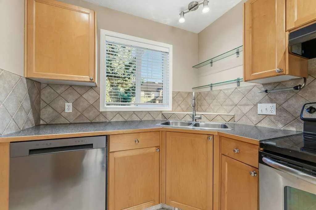 140 Sagewood Boulevard SW #304