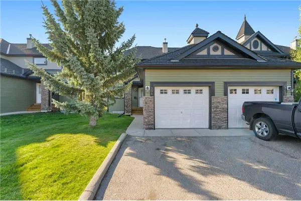 140 Sagewood Boulevard SW