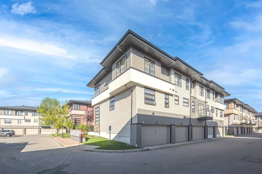 158 Aspen Hills Villas SW