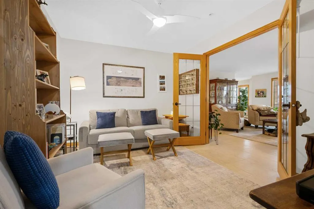 6868 Sierra Morena Boulevard SW #246