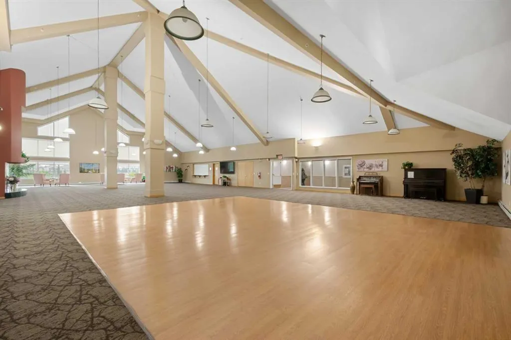 6868 Sierra Morena Boulevard SW #246