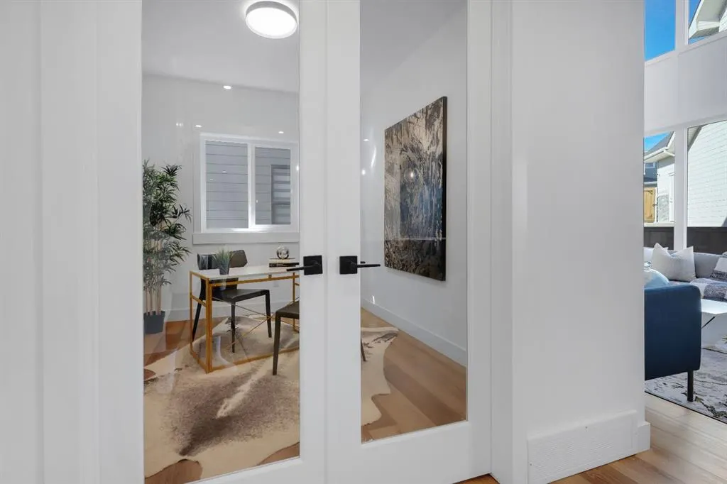 27 Heritage Close