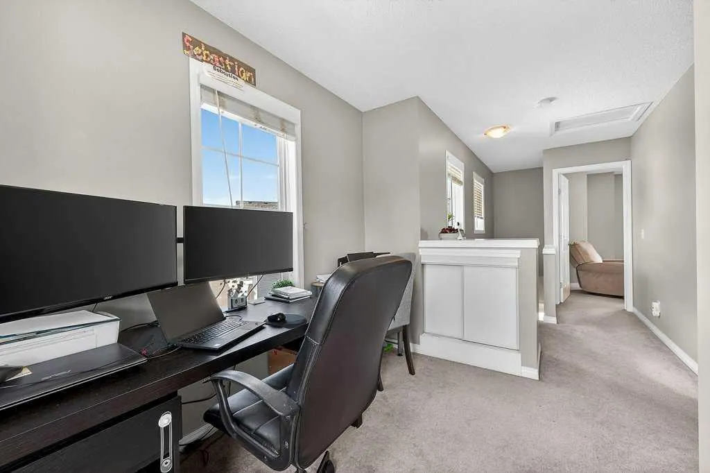 3031 New Brighton Gardens SE