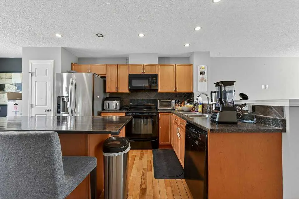 3031 New Brighton Gardens SE