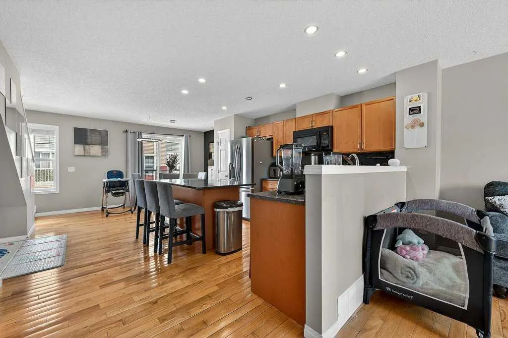 3031 New Brighton Gardens SE