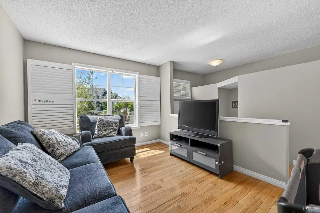 3031 New Brighton Gardens SE