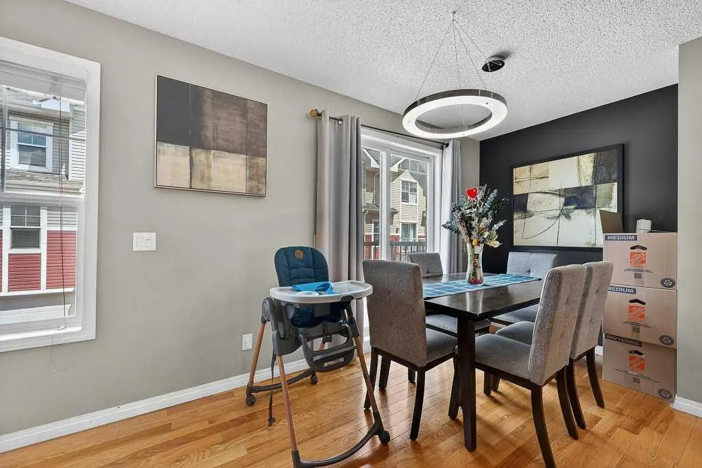 3031 New Brighton Gardens SE