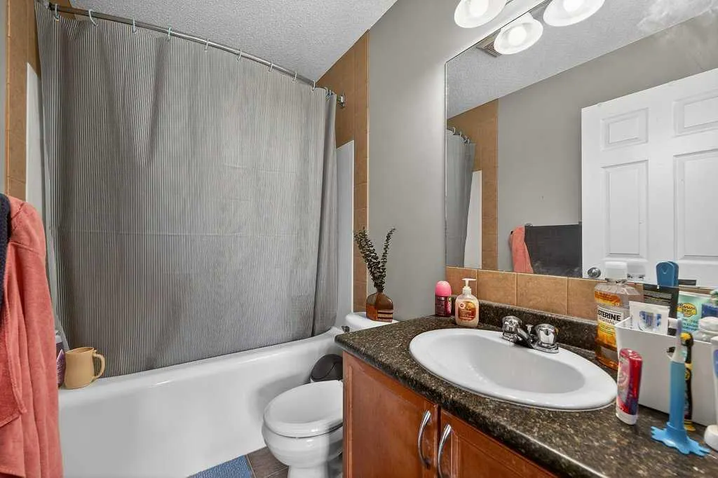 3031 New Brighton Gardens SE