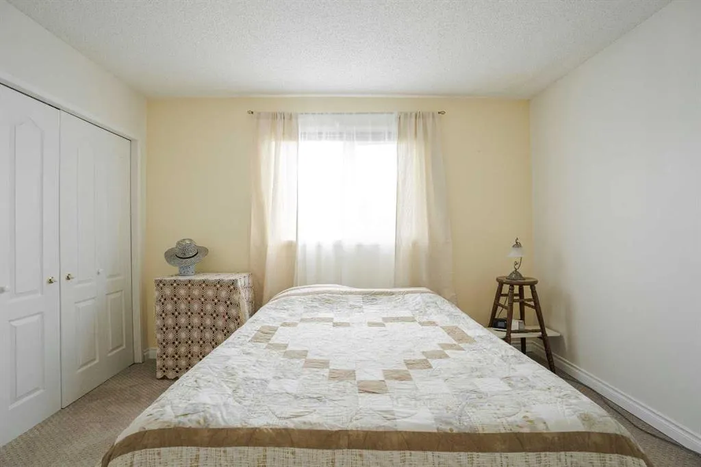 307 Cochrane Crescent