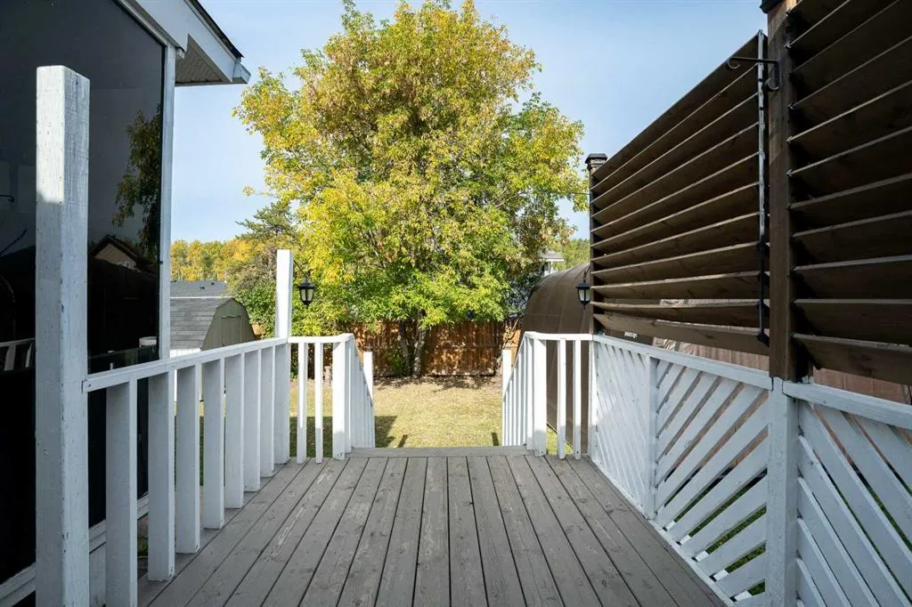 307 Cochrane Crescent