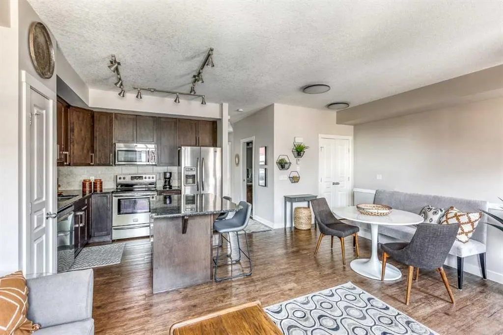 513 Cranford SE