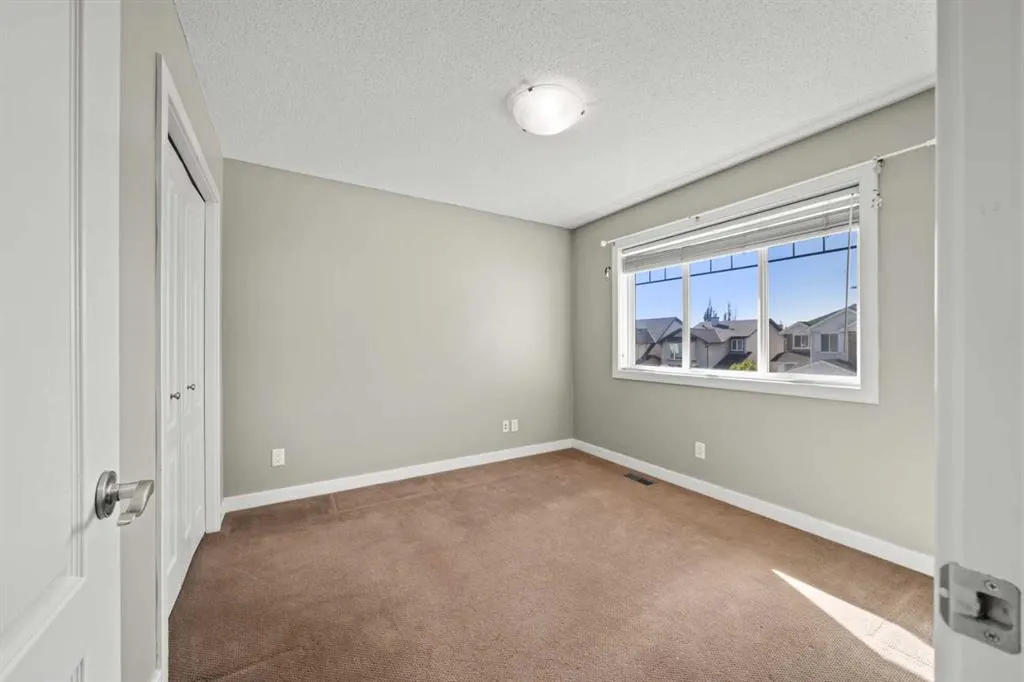 87 Brightonstone Gardens SE
