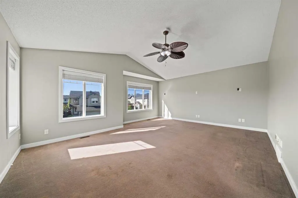 87 Brightonstone Gardens SE