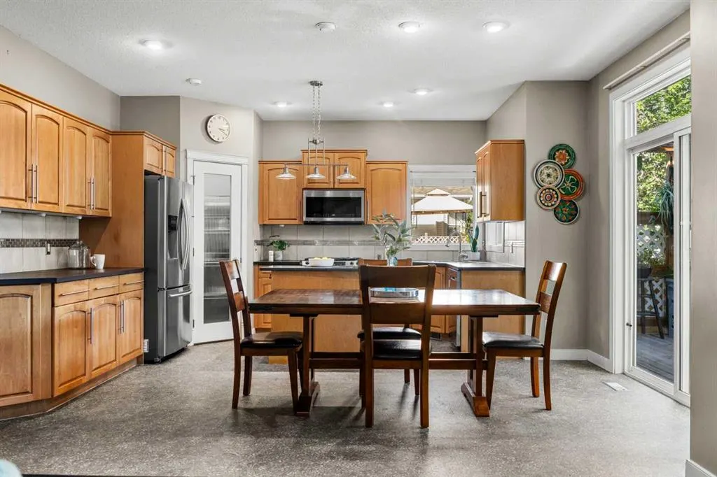 87 Brightonstone Gardens SE