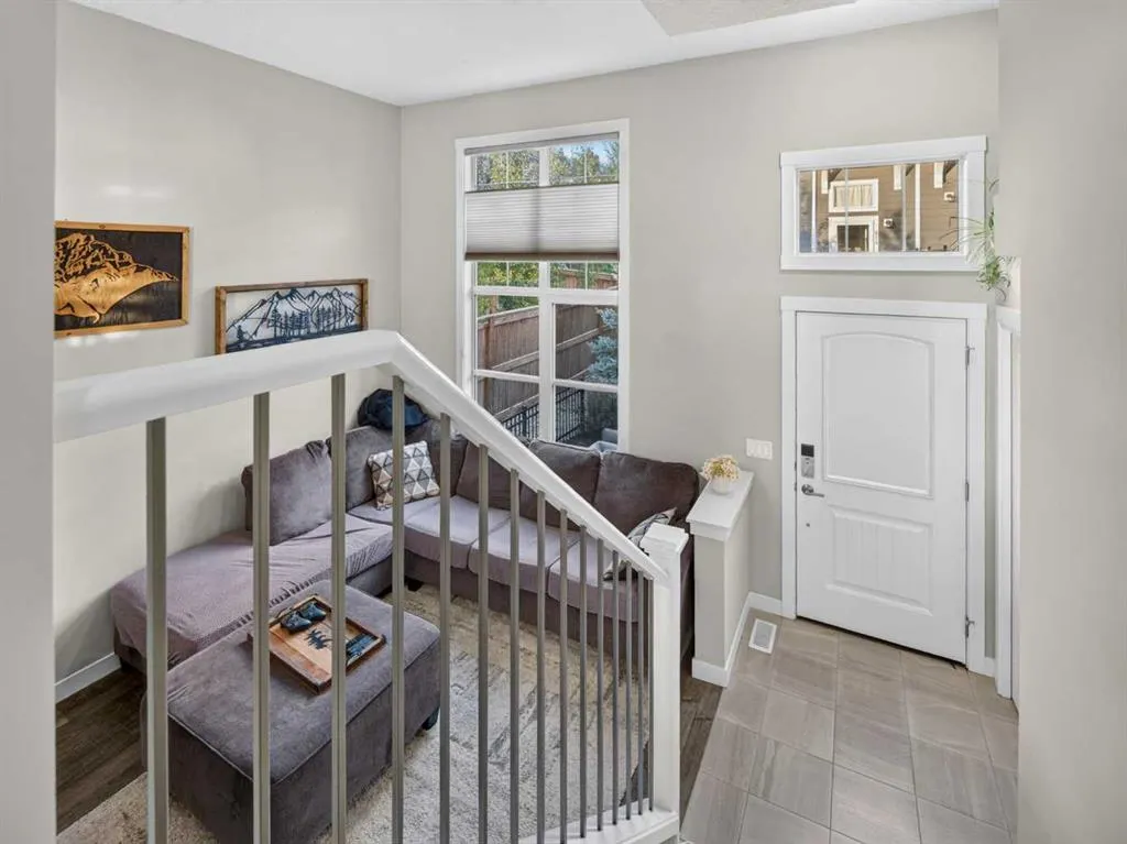 817 Cranbrook Walk SE