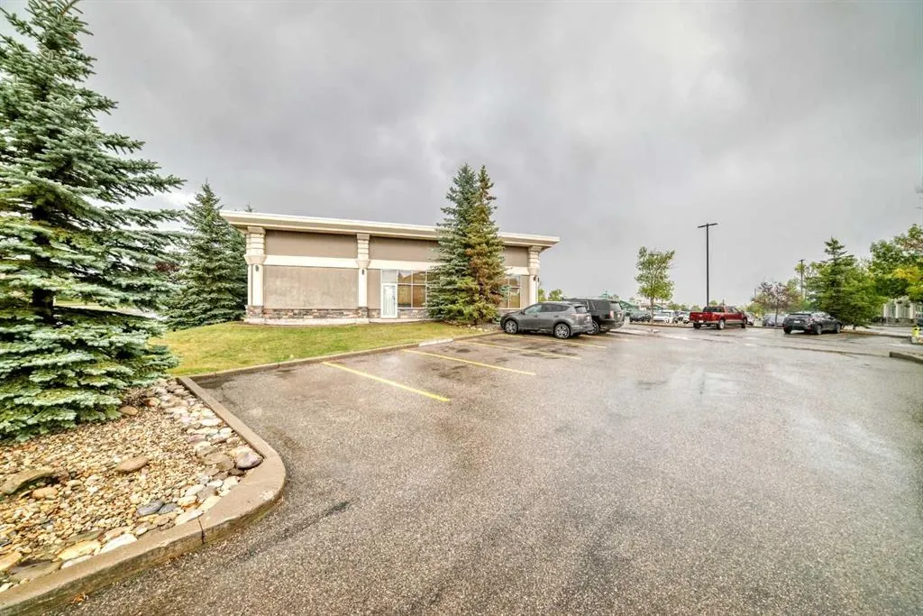 9650 Harvest Hills Boulevard NE #1301
