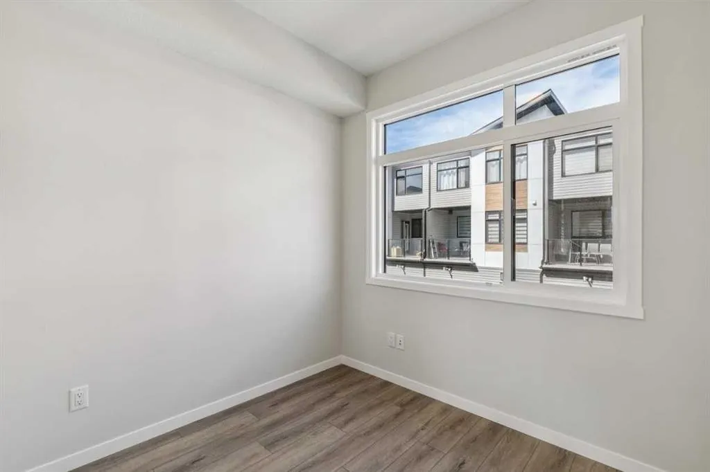 1350 Cornerstone Street NE #305