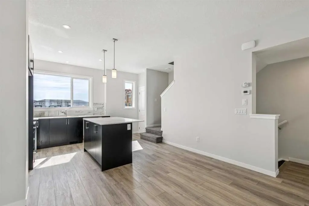 1350 Cornerstone Street NE #305