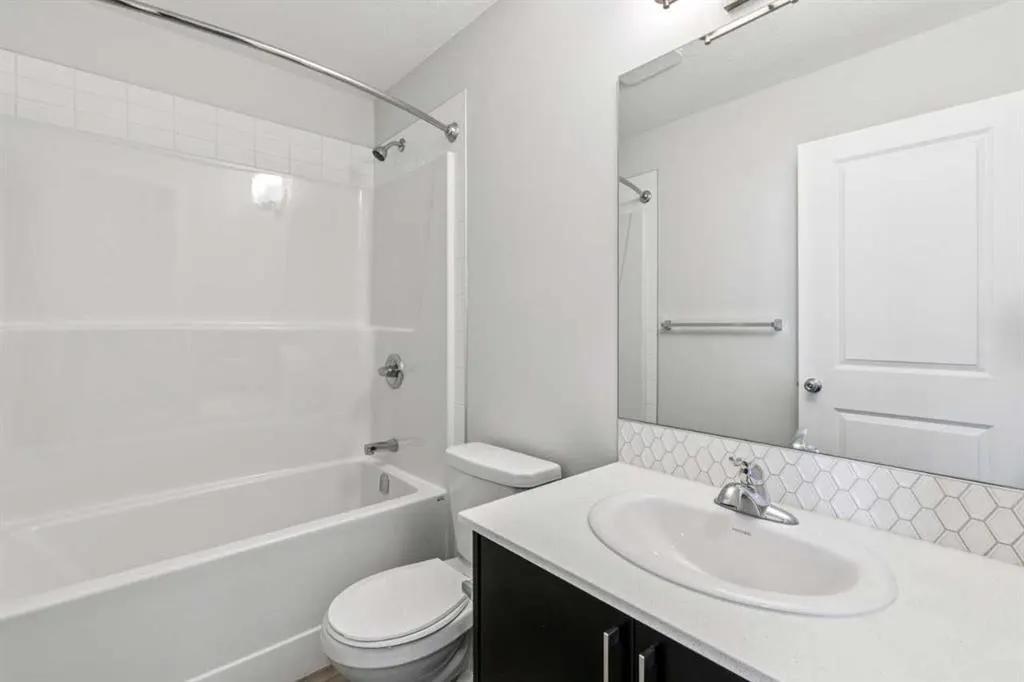 1350 Cornerstone Street NE #305