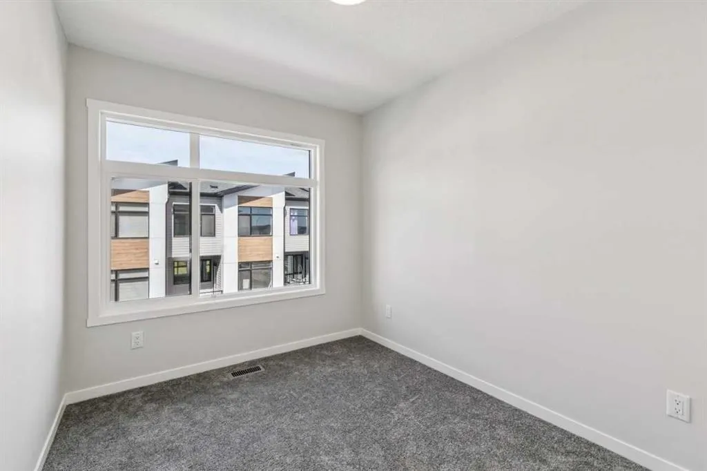 1350 Cornerstone Street NE #305