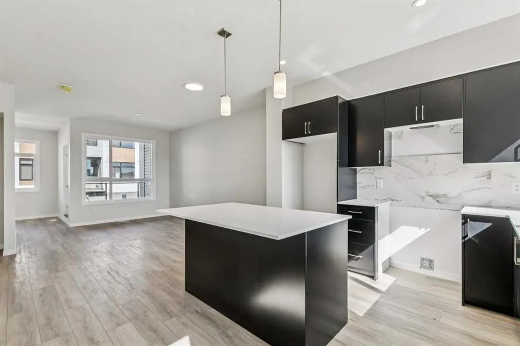 1350 Cornerstone Street NE #305