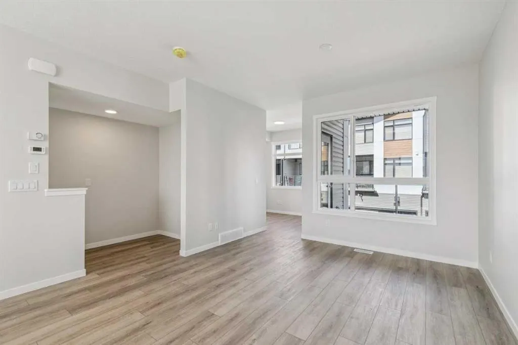 1350 Cornerstone Street NE #305