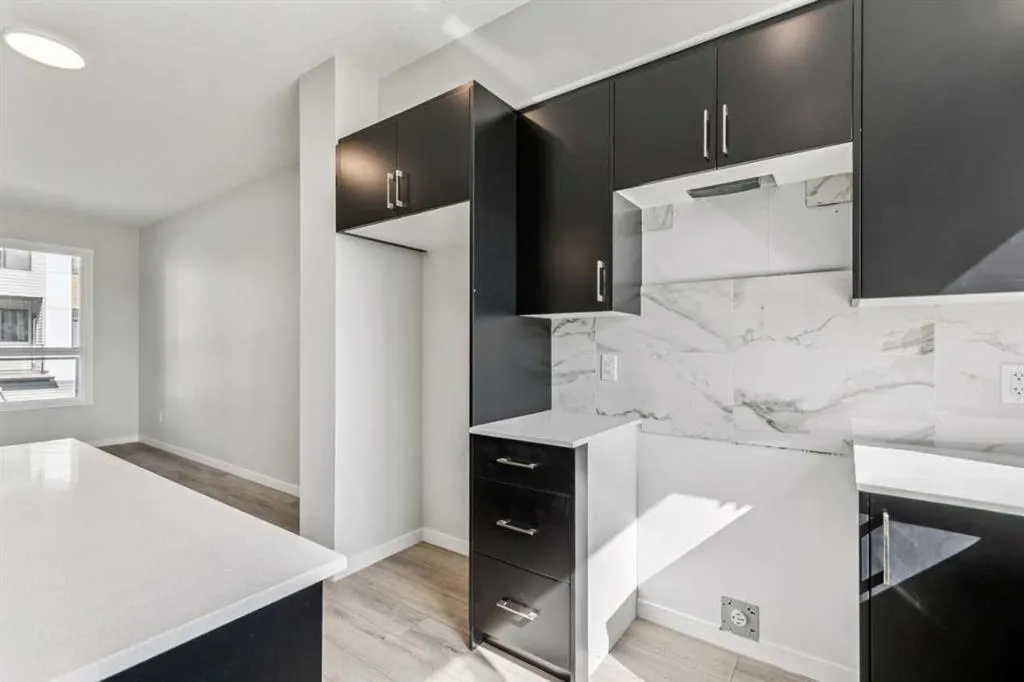 1350 Cornerstone Street NE #305