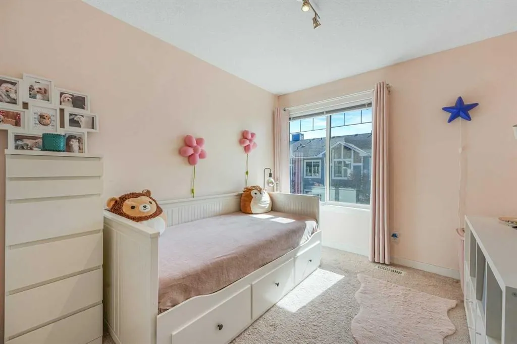 2802 KINGS HEIGHTS Gate SE #162