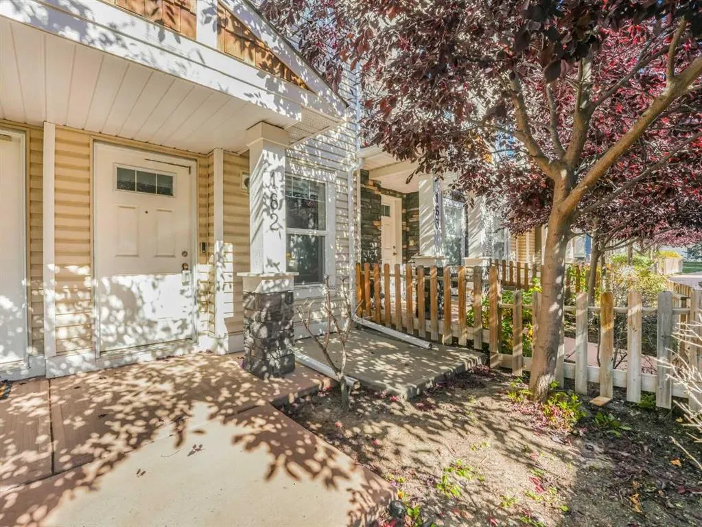 2802 KINGS HEIGHTS Gate SE #162