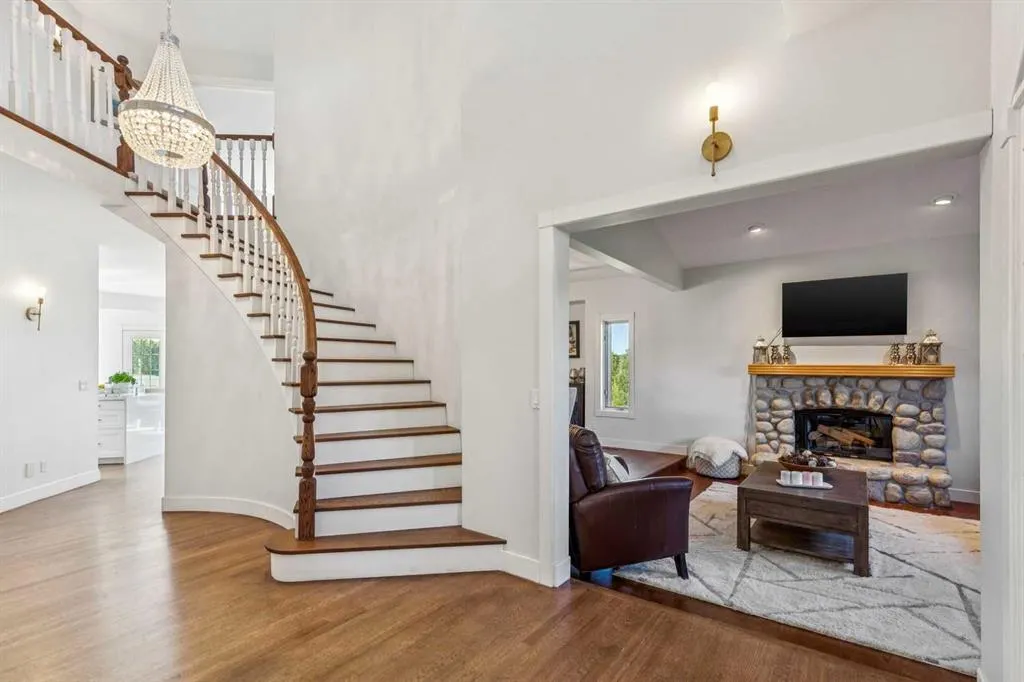 79 Country Lane