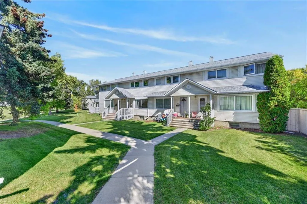 262 Killarney Glen Court SW