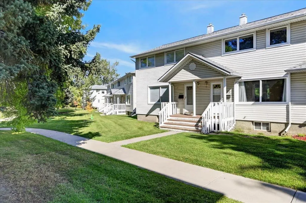 262 Killarney Glen Court SW