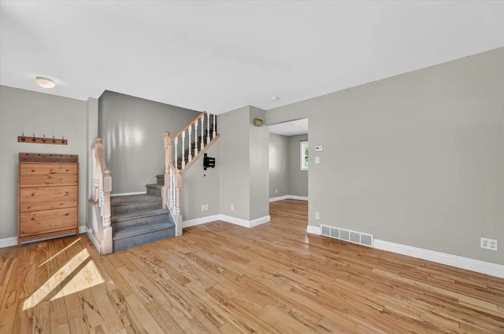 262 Killarney Glen Court SW