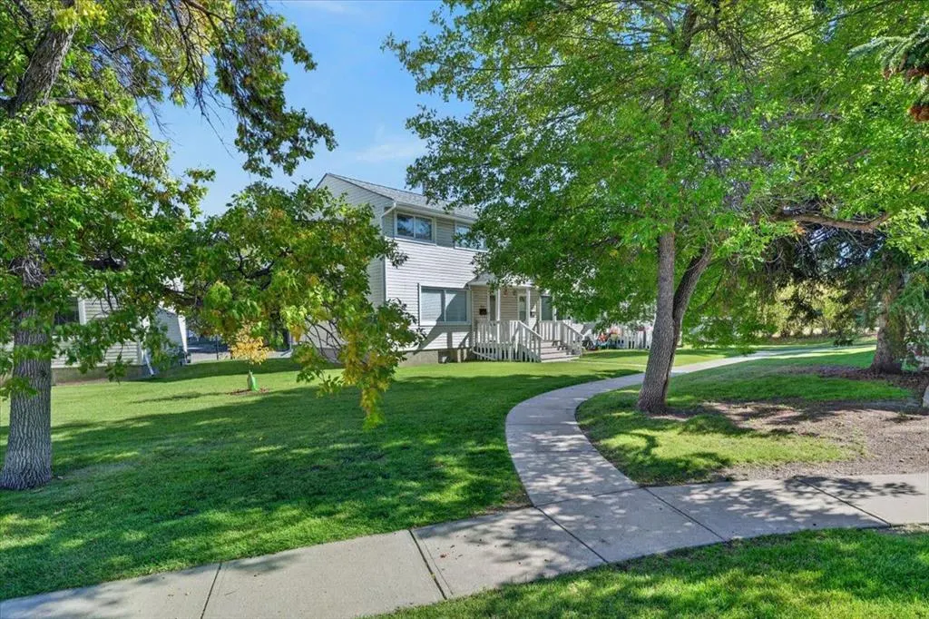 262 Killarney Glen Court SW
