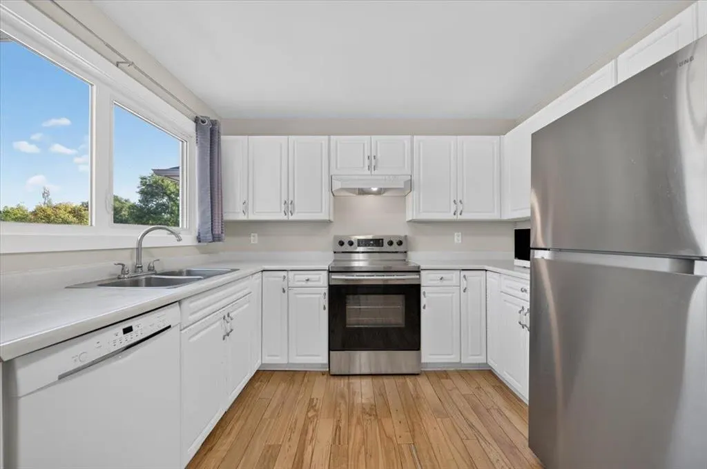 262 Killarney Glen Court SW