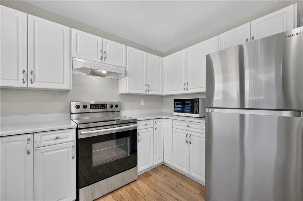 262 Killarney Glen Court SW