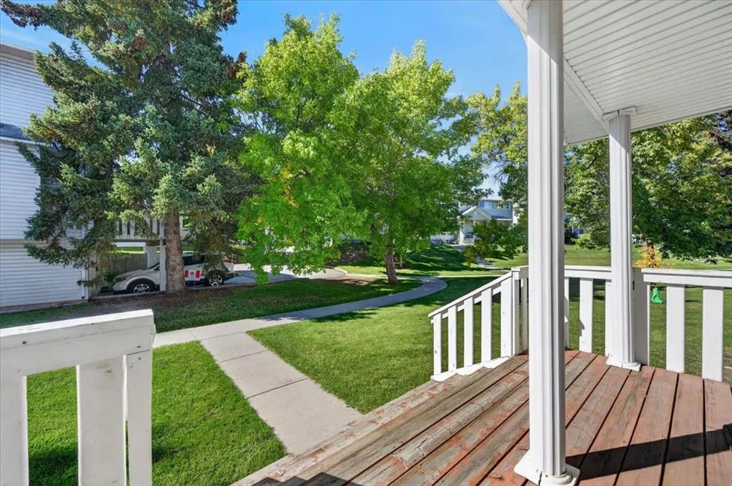 262 Killarney Glen Court SW