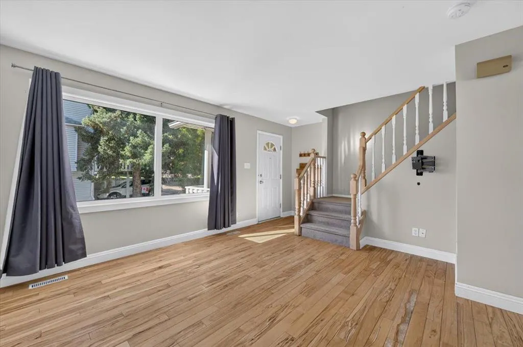 262 Killarney Glen Court SW