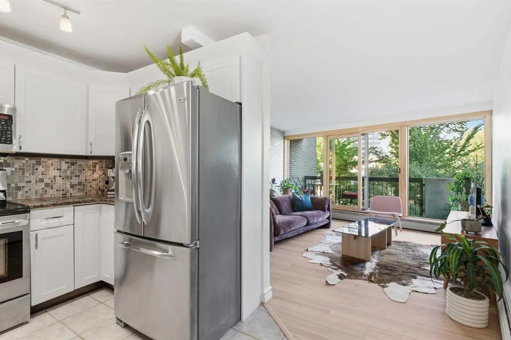 323 13 Avenue SW #203