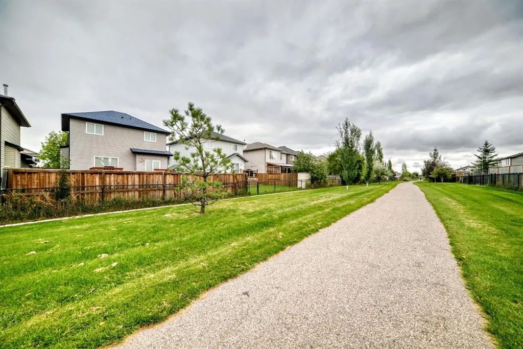793 Luxstone Landing