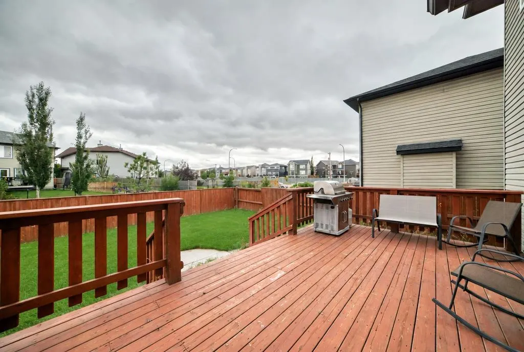 793 Luxstone Landing