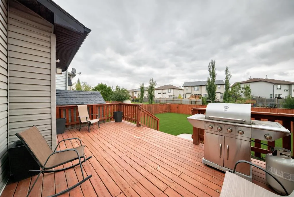 793 Luxstone Landing