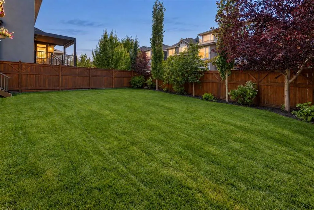 11 Aspen Vista Way SW
