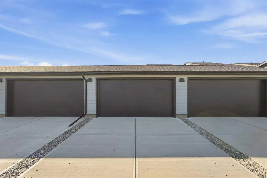225 Vantage Drive