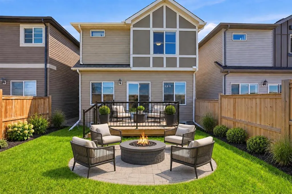 107 Savanna Way NE