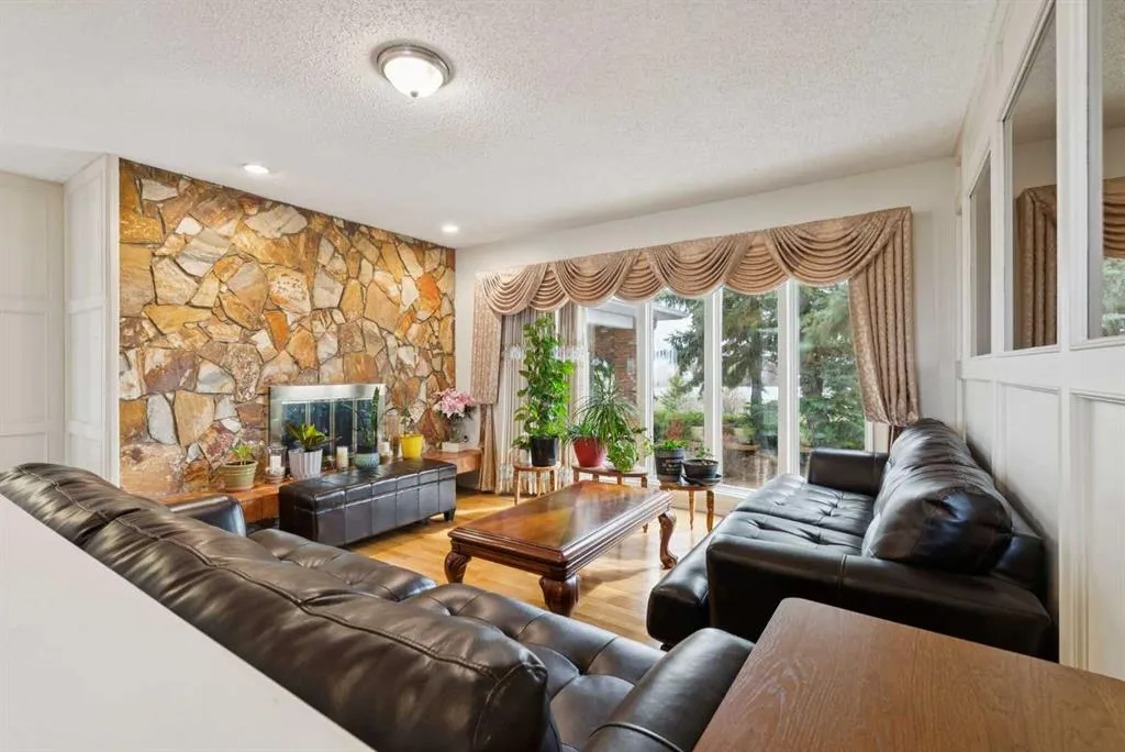 7 Willow Vale