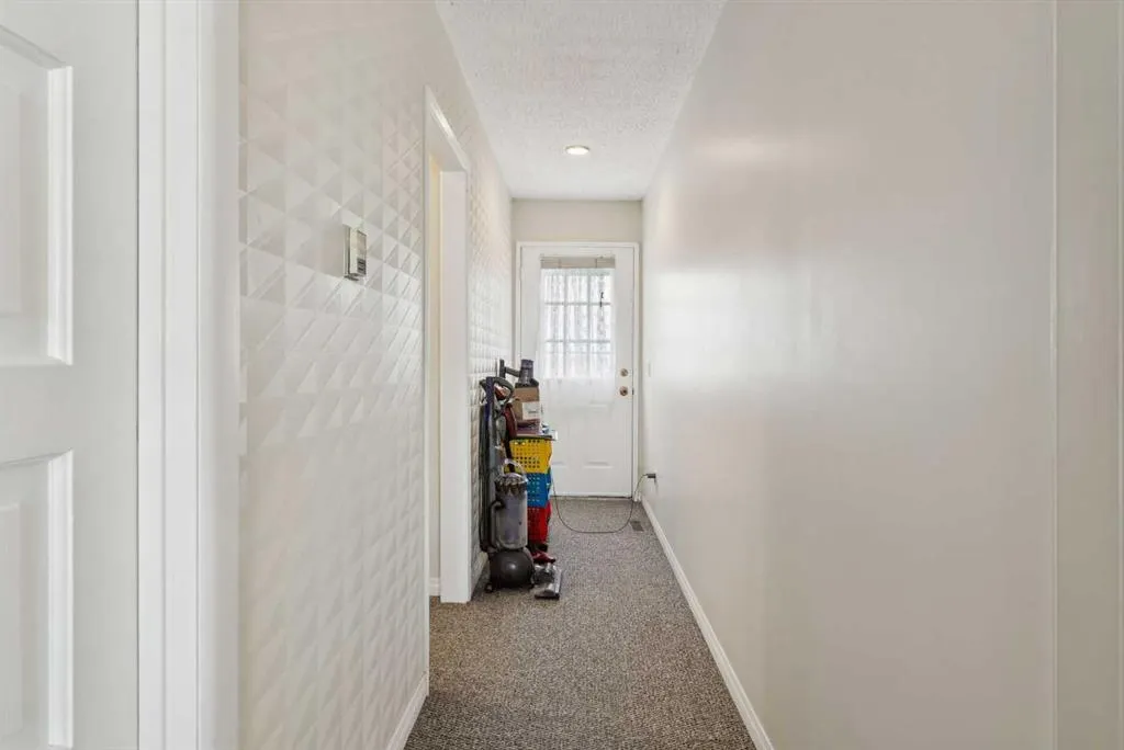 7 Willow Vale