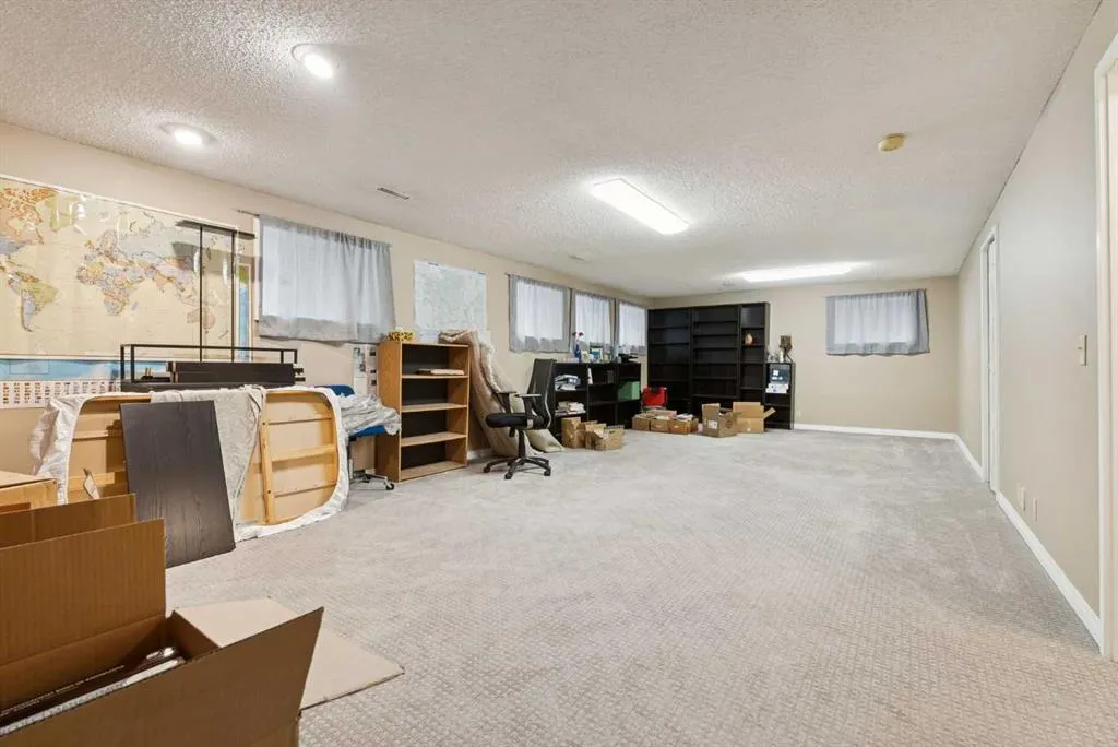 7 Willow Vale